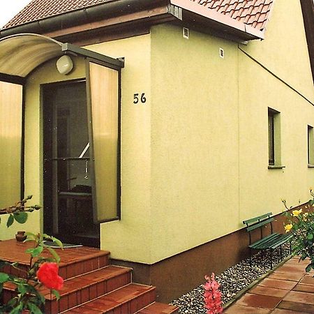 3-Raum-Ferienwohnung-In-Zirkow Exterior photo